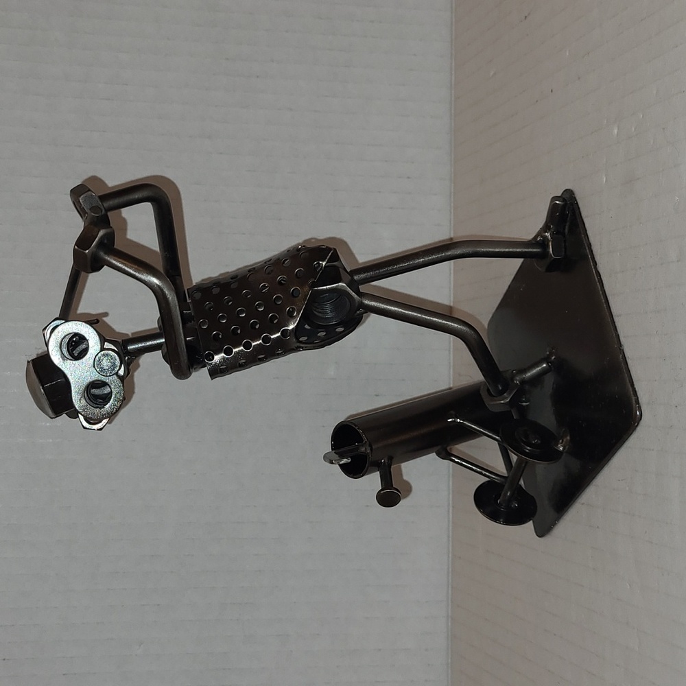 Nuts and Bolts Metal Golfer